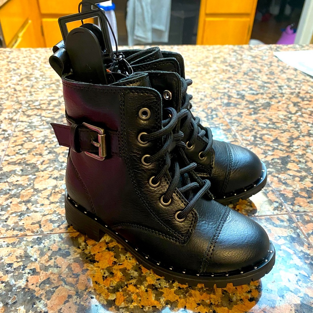 Wonder Nation Boots